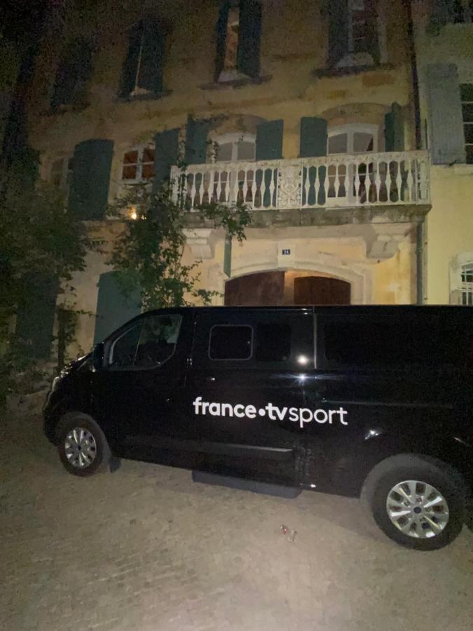 Rue Du Chateau Tarascon Eksteriør billede